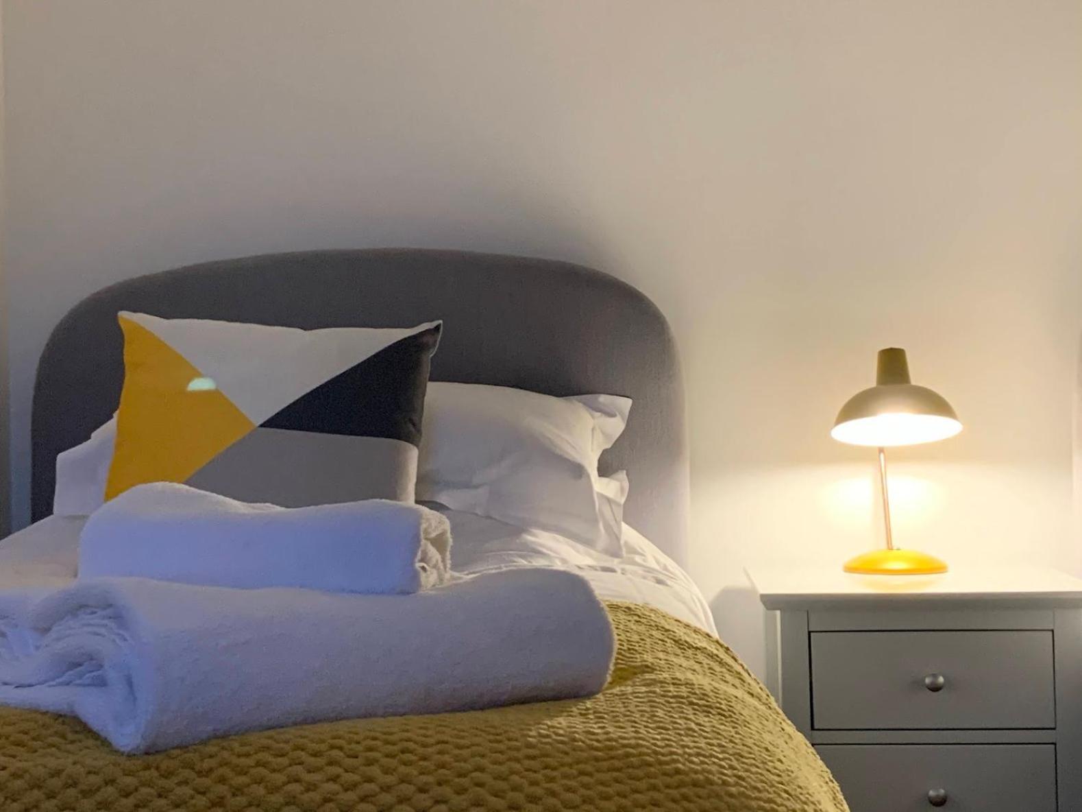 Retro Retreat, Sea View, Free Parking & Ev Plug-In Villa Whitby Luaran gambar