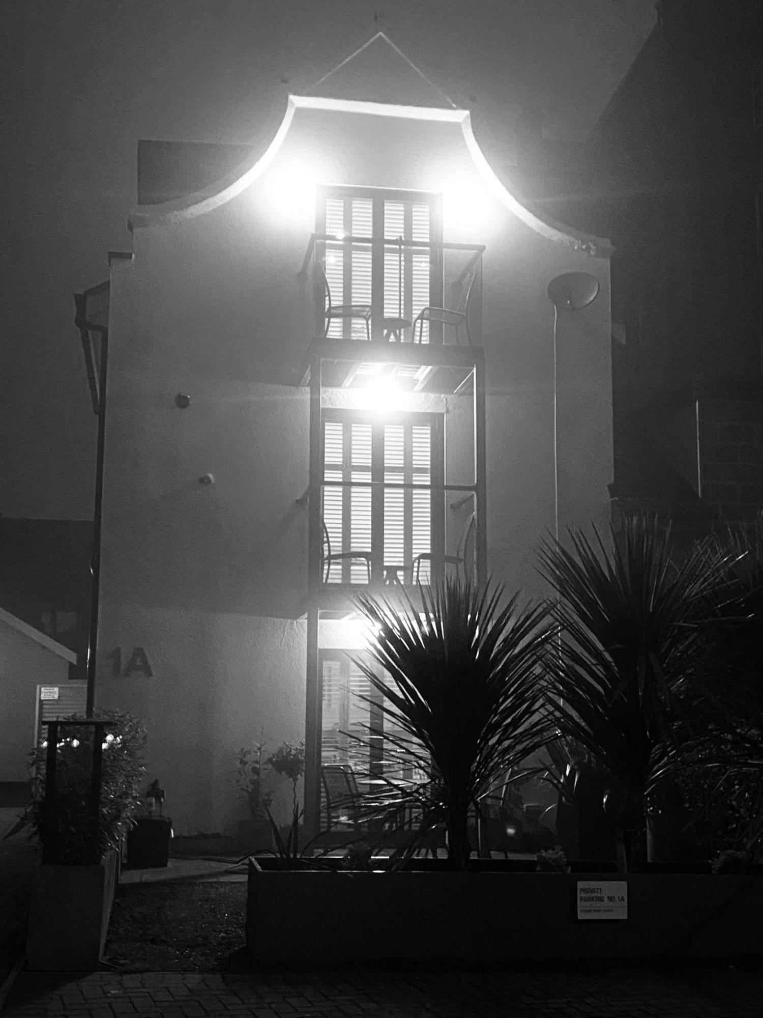 Retro Retreat, Sea View, Free Parking & Ev Plug-In Villa Whitby Luaran gambar