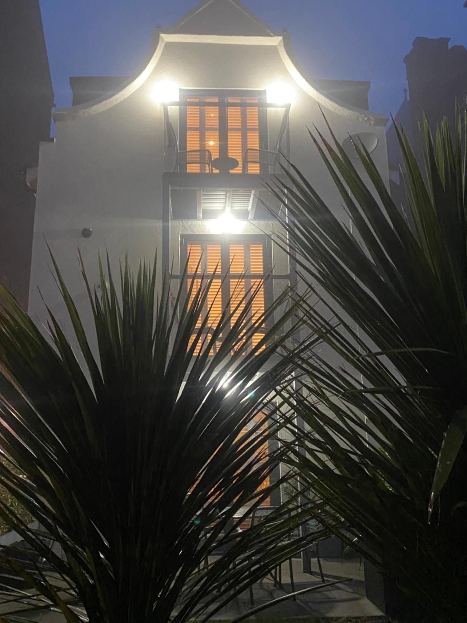Retro Retreat, Sea View, Free Parking & Ev Plug-In Villa Whitby Luaran gambar